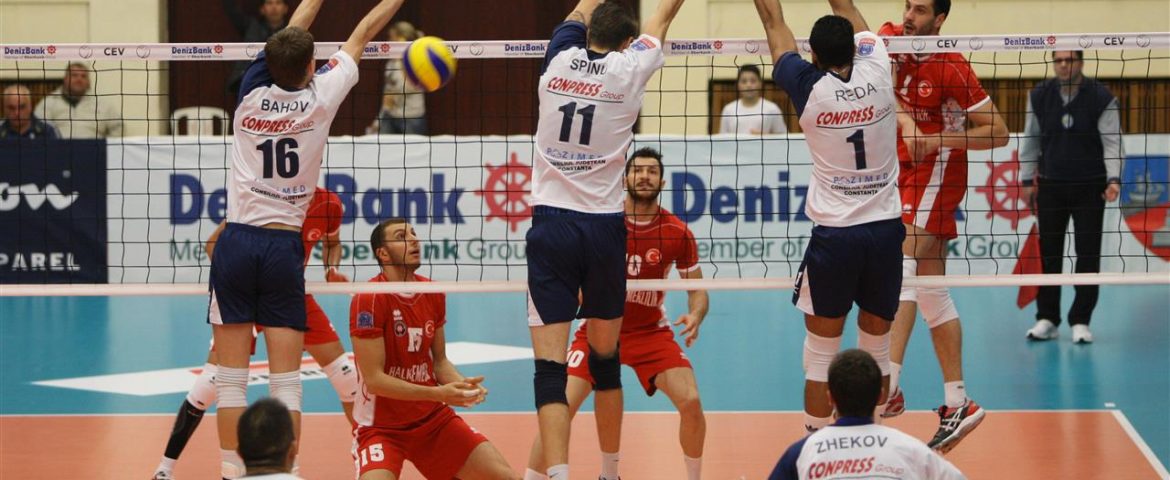 Toamna competiţiilor sub panou