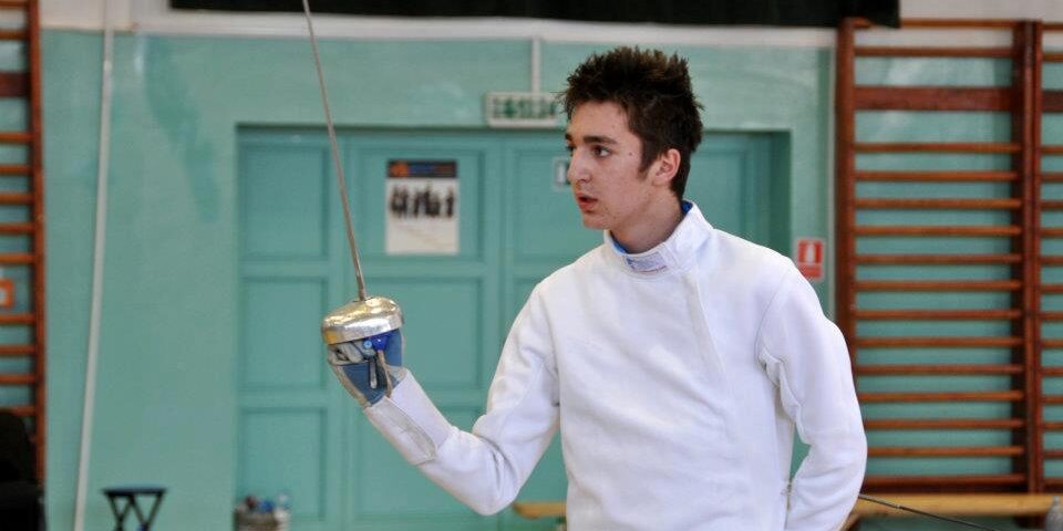 Au debutat CE de scrimă pentru cadeţi şi juniori! Adrian Dabija, locul 6 la spadă