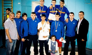 Demonstraţie de forţă a boxului din Călăraşi