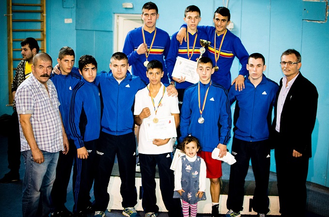 Demonstraţie de forţă a boxului din Călăraşi