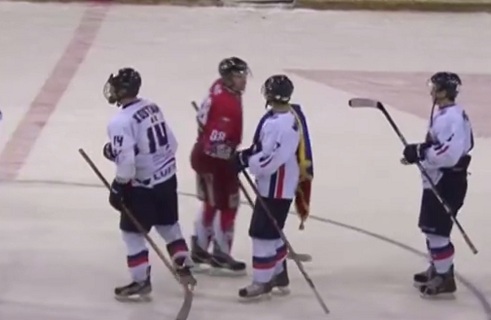 Steaua conduce detașat în Campionatul Național de hochei