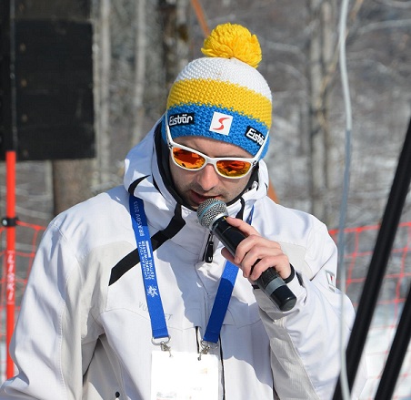 Comentatorul sportiv „şcolit“ pe pârtia de schi