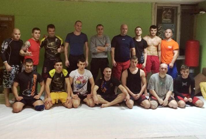 Marius și Vali Doczi au ținut un seminar de MMA și Grappling la Târgu Mureș