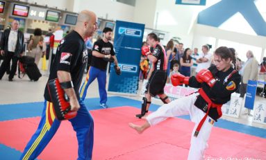 Agitația din aeroportul internațional Henri Coandă, întreruptă de campionii mondiali Kempo-MMA