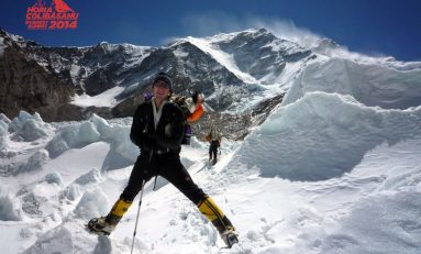 Începe ascensiunea spre Vârful Everest pentru Colibăşanu şi Hamor