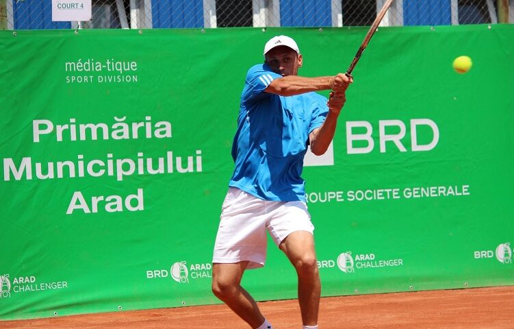Hănescu şi Ungur au fost eliminaţi de la BRD Arad Challenger. Un singur român a mai rămas în concurs