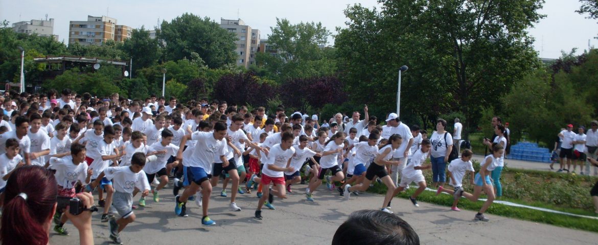 Entuziasm la Crosul Naţional “Ziua Olimpică” desfăşurat la Bucureşti