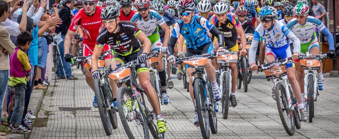 Călătorie între Cer şi Pământ, concursul de ciclism din subteran