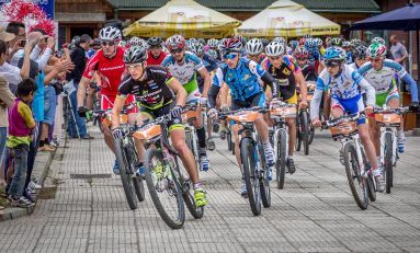 Călătorie între Cer şi Pământ, concursul de ciclism din subteran