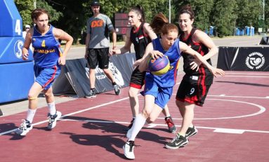 Echipele de baschet 3x3 ale României s-au calificat în optimile CM de la Moscova
