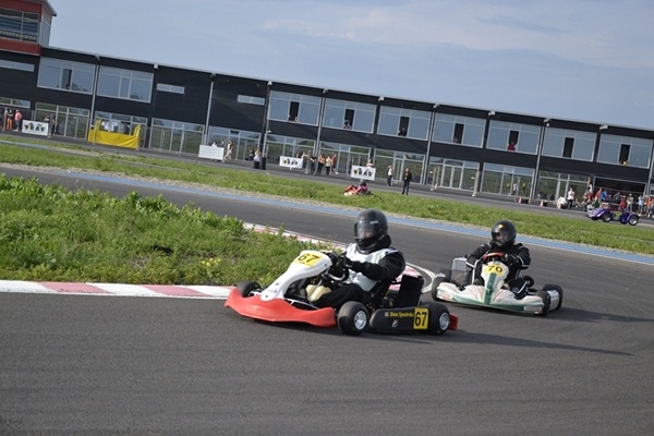 A patra etapă a C.N. de Karting se va desfăşura la Prejmer