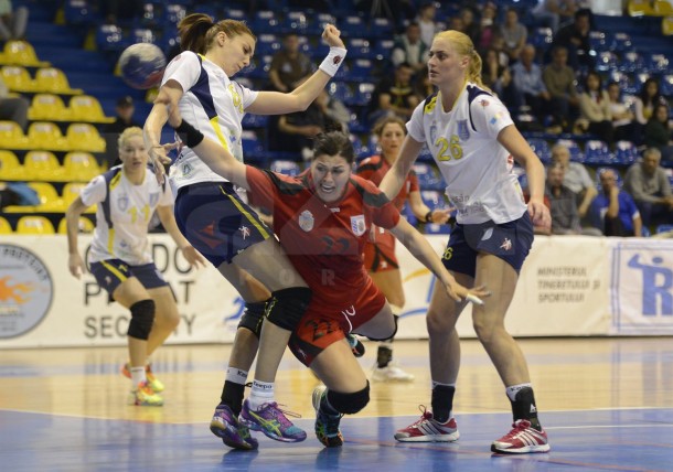 Oana Manea de la CSM București, pauză de șase luni după operație