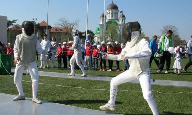 Noi acțiuni de promovare a scrimei în București