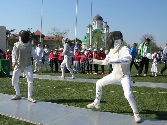 Noi acțiuni de promovare a scrimei în București