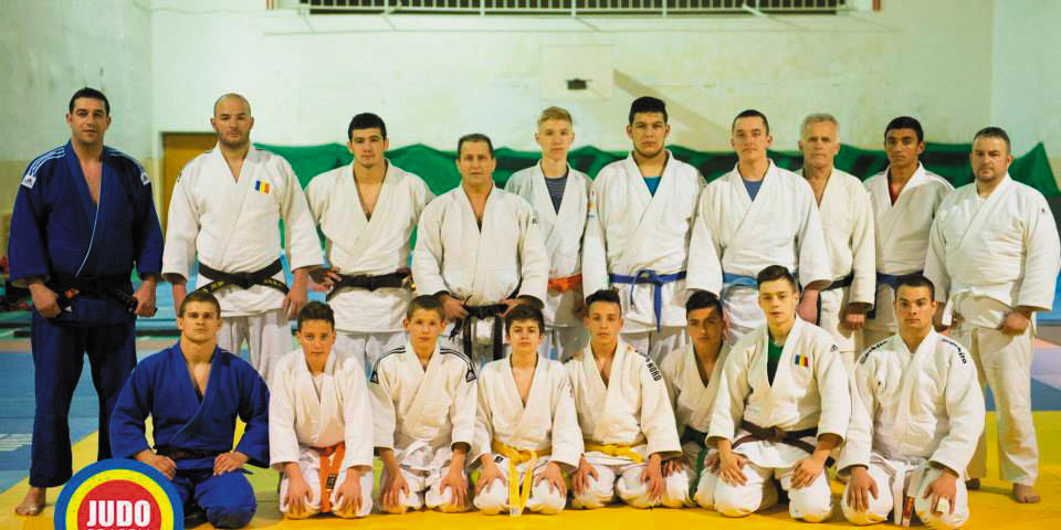 Spirit de învingători pe timpuri noi şi vremuri grele