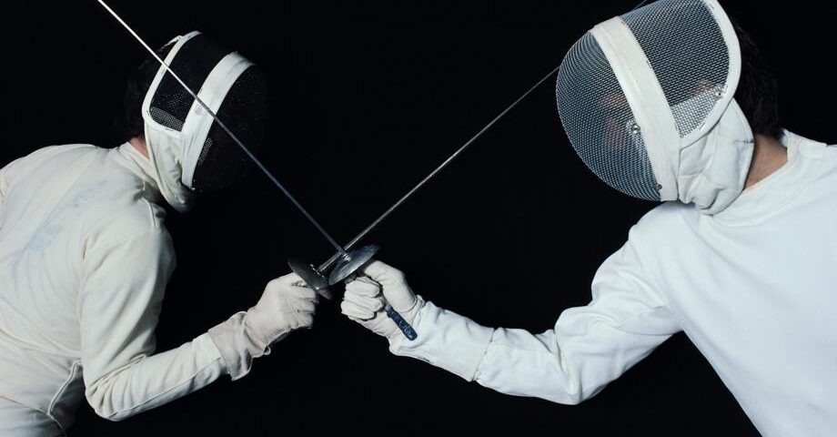 Spadasinii CSU Craiova participă la cea de-a 55 ediţie a Trofeului internaţional de scrimă