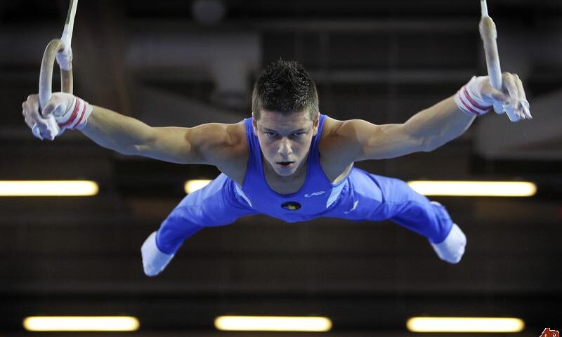 Andrei Muntean i-a suflat titlul național la individual compus lui Cristian Bățagă