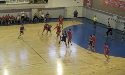 Dinamo învinge Steaua la Cupa Municipiului Vaslui