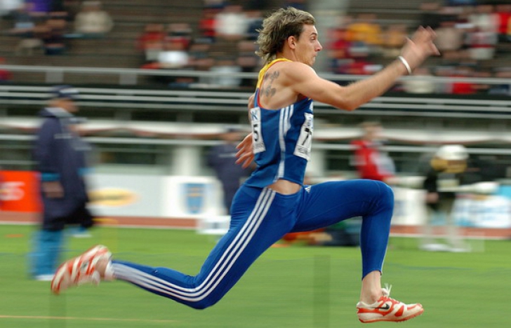 Marian Oprea, al cincilea la triplusalt, Andreea Ogrăzeanu oprită de medic să concureze în semifinala europeană la 200 metri