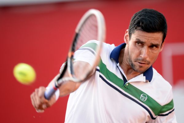 Victor Hănescu părăsește turneul de la Como