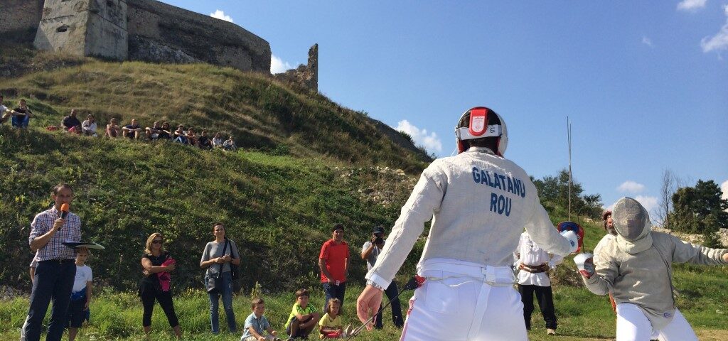 Caravana scrimei românești a ajuns în ultima localitate, Râșnov