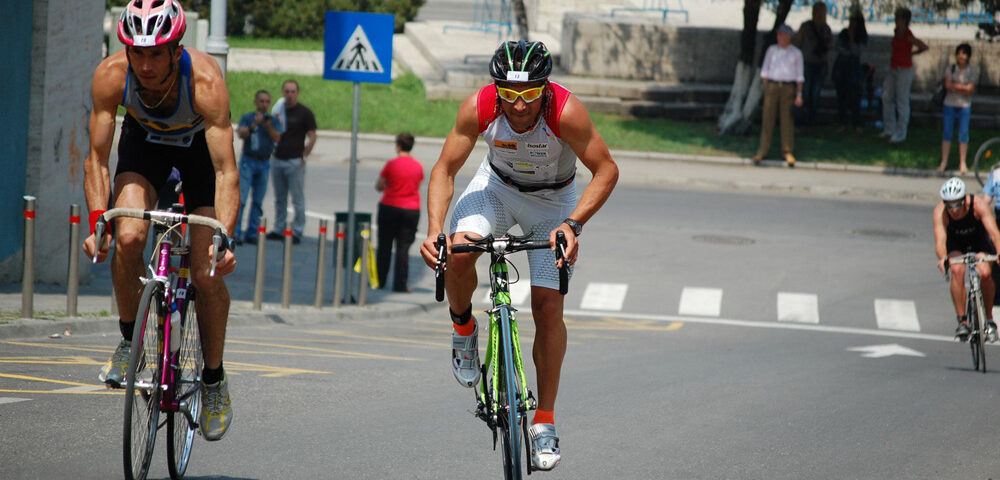 21 de triatloniști români la Campionatul Balcanic din Bulgaria