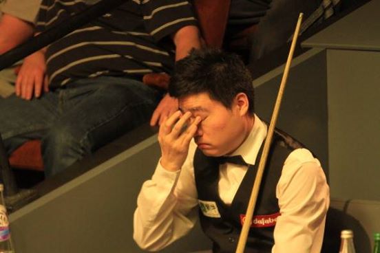 Ding Junhui nu-și va apăra titlul la Turneul Internațional de la Chengdu