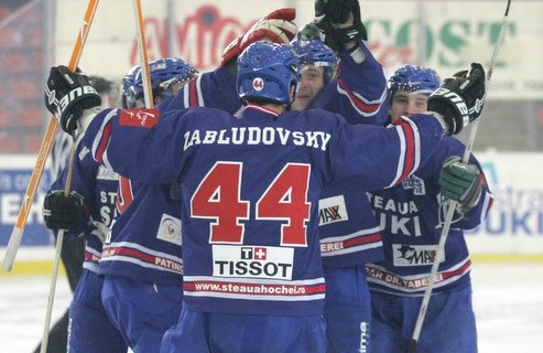 Steaua câștigă primul derby al Naționalelor de hochei pe gheață