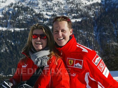 Michael Schumacher, îngrijit de 15 specialişti