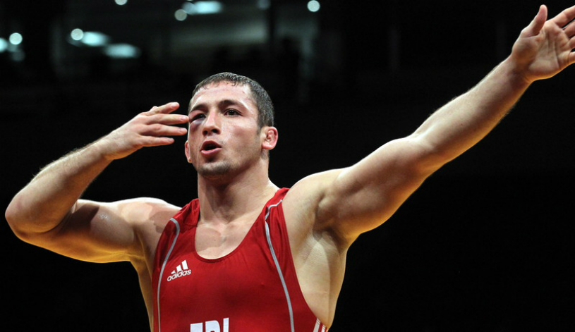 Peste 1.000 de luptători la Mondialele de la Tashkent. Românii, fără medalii după prima zi, la libere