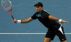 Tecău, în semifinale la Beijing. Halep, retragere în sferturi