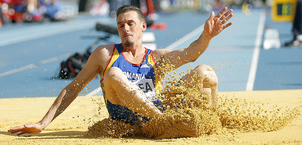 Al șaselea trofeu al carierei, bronz la CE indoor, pentru Marian Oprea