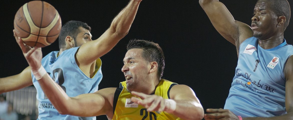 Un baschetbalist român, pe urmele lui Iordănescu şi Olăroiu în Emirate