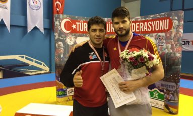 Un bronz și două locuri 5 la turneul internațional de greco-romane de la Istanbul
