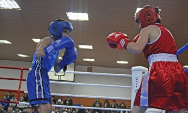 Trei pugiliști români și-au asigurat medalii la Europenele de juniori din Ucraina