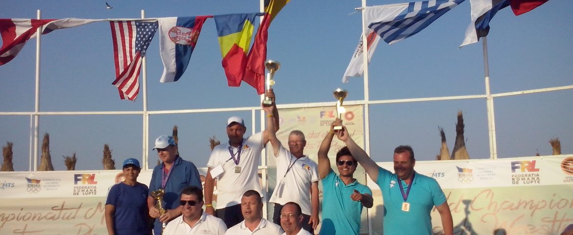 Zece medalii în ultima zi a Mondialelor de lupte pe plajă de la Mangalia și 30 în total