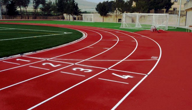 Mondiale și Europene de atletism pentru juniori, în aceeași perioadă