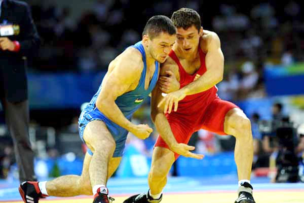 Nouă luptători români în finalele Internaționalelor țării noastre