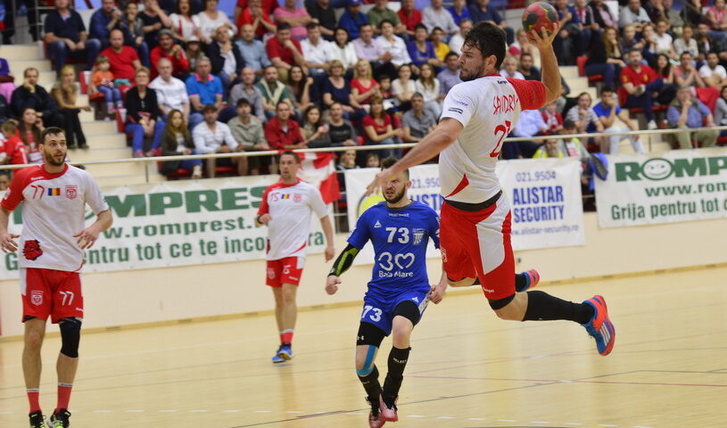 Duel românesc în primul tur al Cupei EHF la handbal masculin