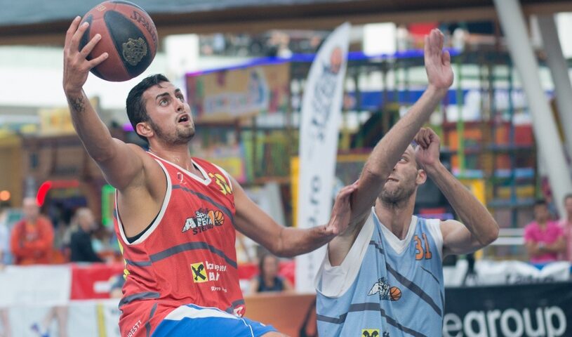 Turneu internațional de baschet 3×3 în Piața Universității