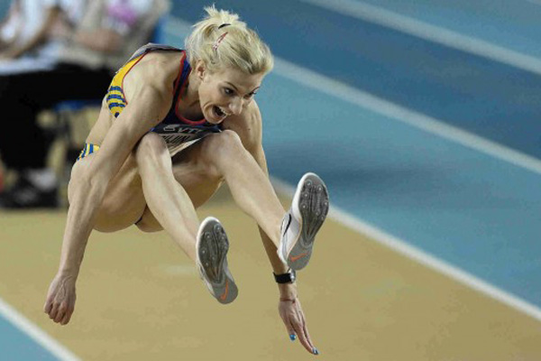 Cristina Bujin și Andreea Panțuroiu ratează calificarea în finala mondială a probei de triplusalt