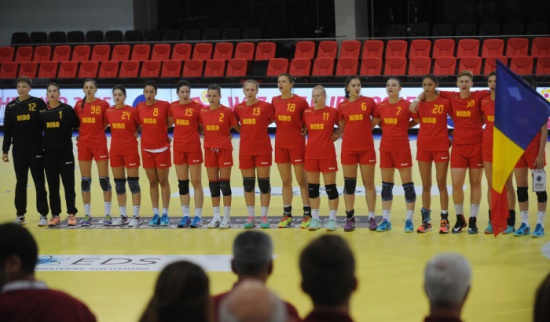 Naționala under 17 handbal fete, victorioasă în primul meci la Europene