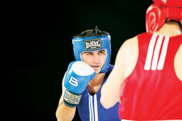 Andreiana învingător, Niculescu, eliminat după primul tur al Europenelor de box