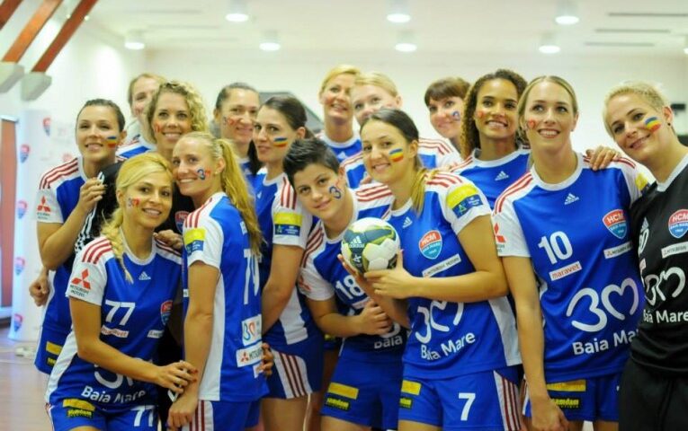 HCM Baia Mare vs Team Esbjerg, în finala turneului preliminar pentru grupele Ligii feminine a Campionilor