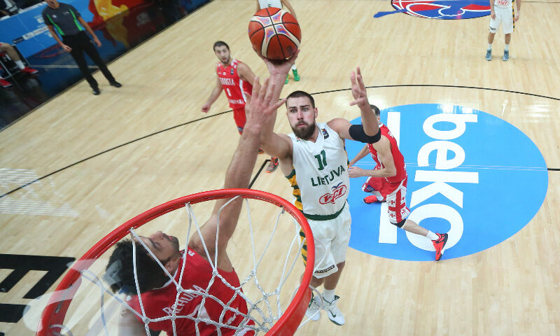 S-au decis sfertfinalistele ediției masculine a EuroBasket2015