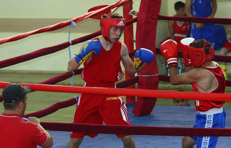 Trei boxeri români au trecut de primul tur al Mondialelor de juniori