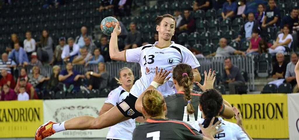 Cristina Laszlo: „Atmosfera la U Alexandrion este de susținere morală și de luptă”