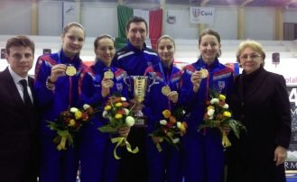 CSA Steaua a câștigat Cupa Europei la spadă feminin de la Caserta (Italia)