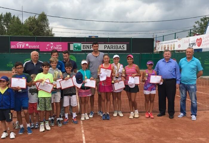 Victor Hănescu a premiat câștigătorii trofeului ce îi poartă numele