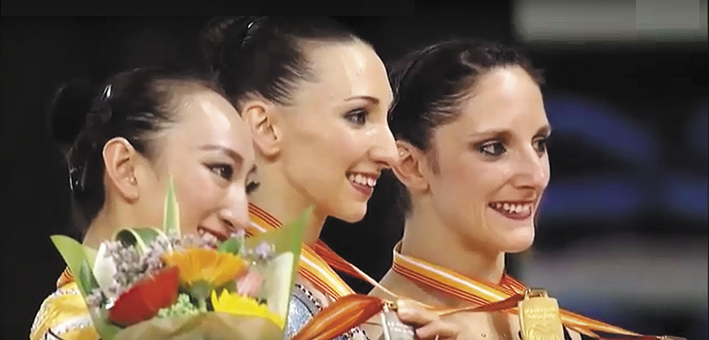 Ţară, ţară, avem campioană mondială la gimnastică aerobică